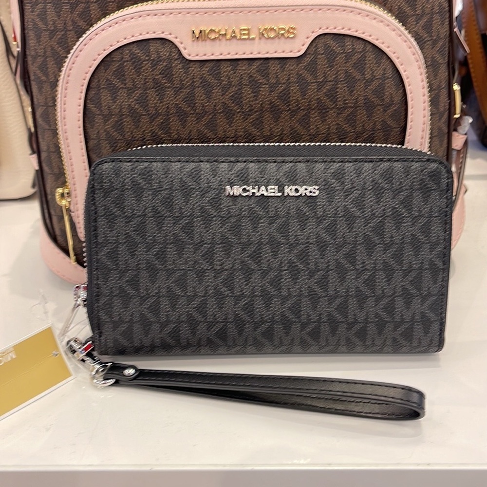 Michael Kors MK Signature Large Flat Multi-Function Phone Case Wallet Wristlet